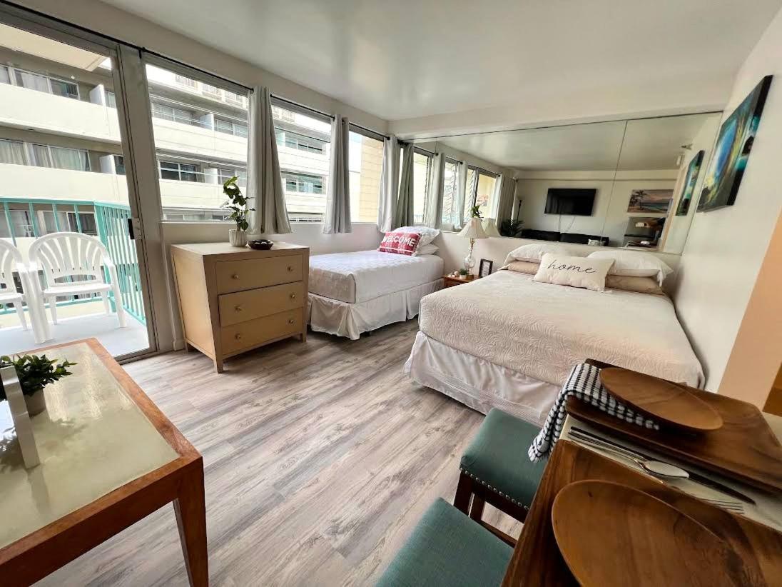 Aparthotel Aqua Aloha Surf
